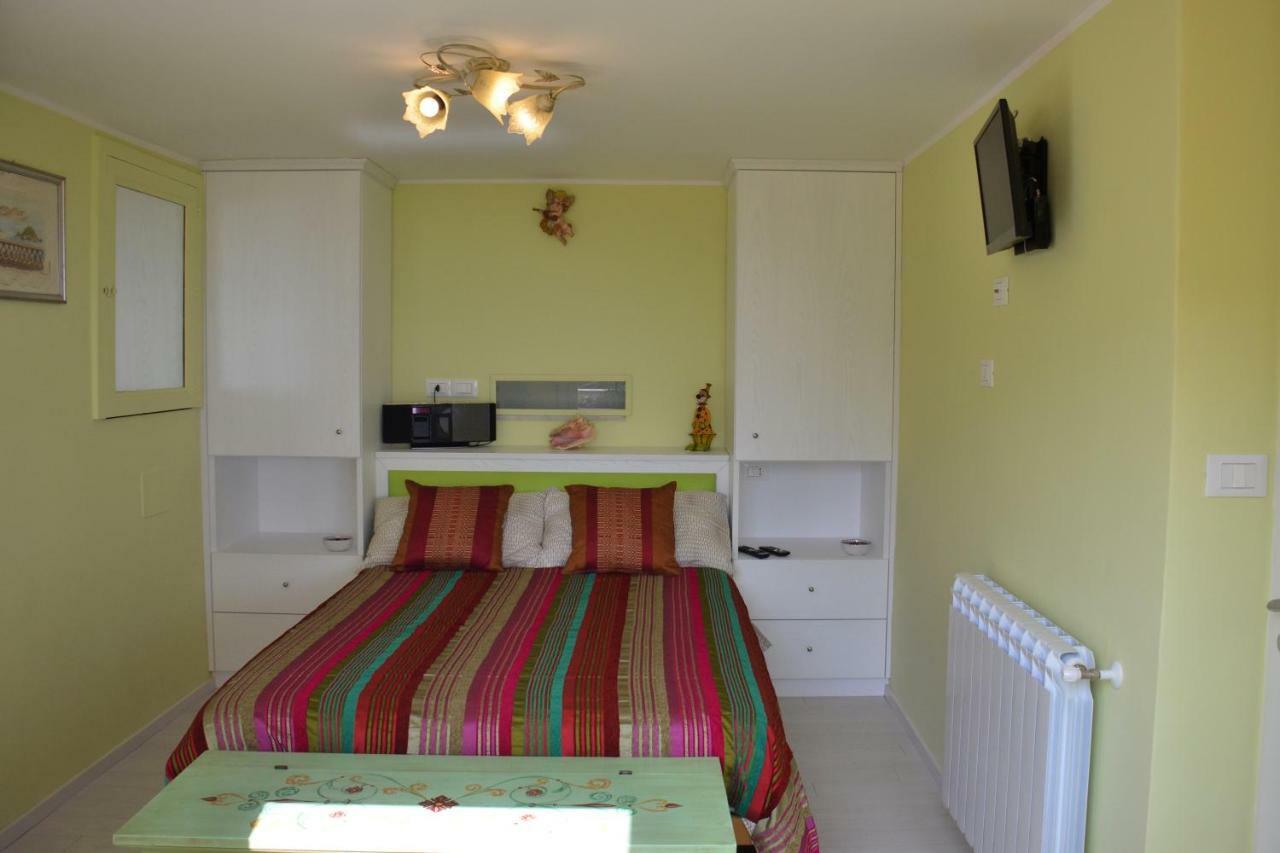 Bed and Breakfast L'Attico Taormina Exterior foto
