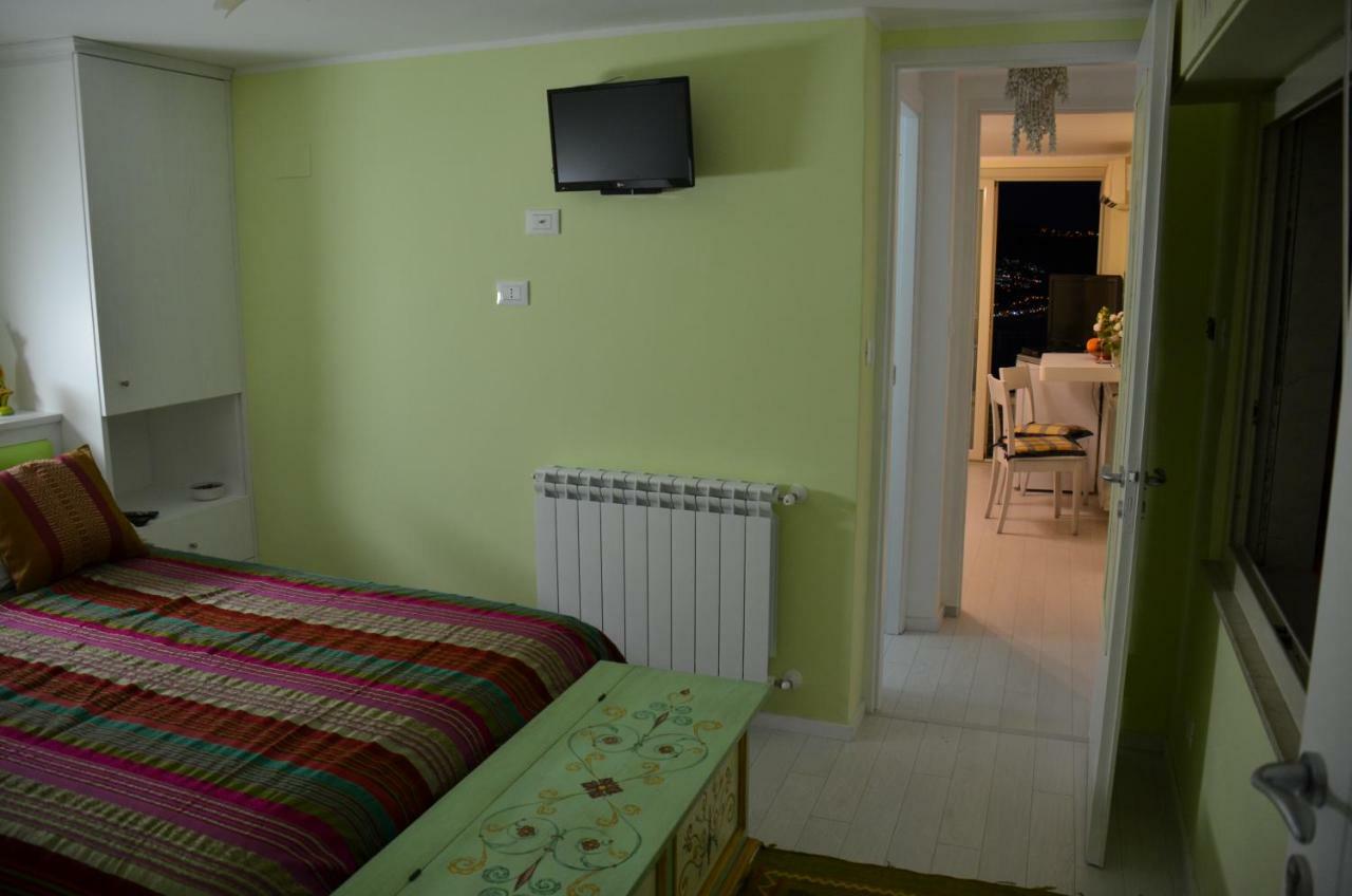 Bed and Breakfast L'Attico Taormina Exterior foto
